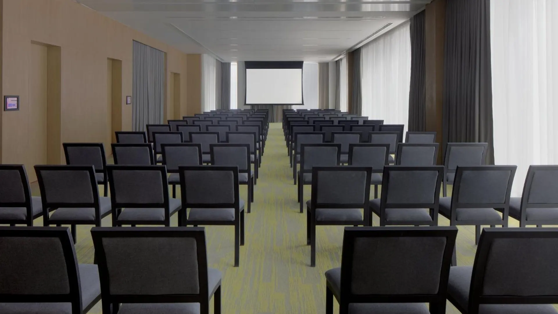 Hotel Holiday Inn Dubai Business Bay By Ihg