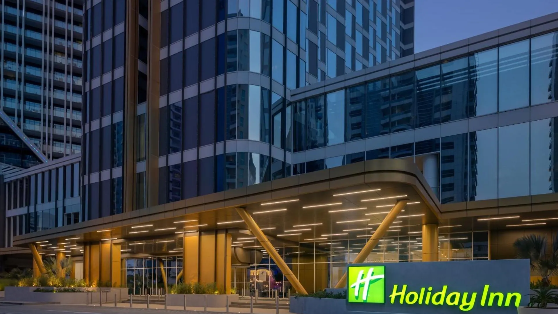 Holiday Inn Dubai Business Bay By Ihg contacts